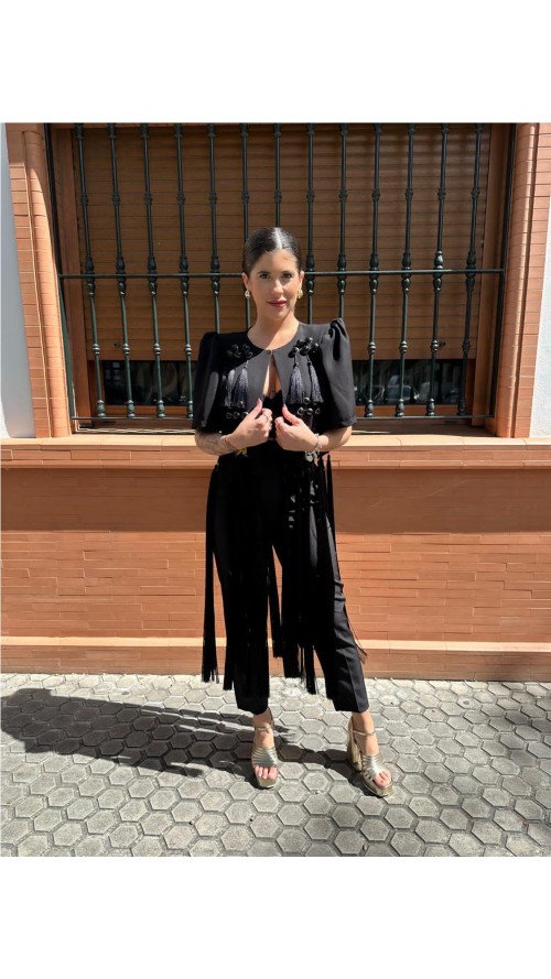 CHAQUETA DE FLECOS NEGRO