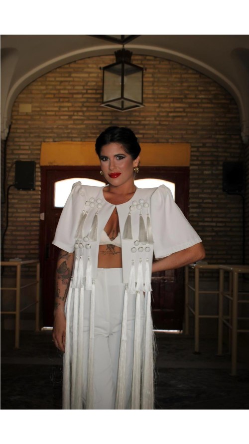 CHAQUETA DE FLECOS BLANCO