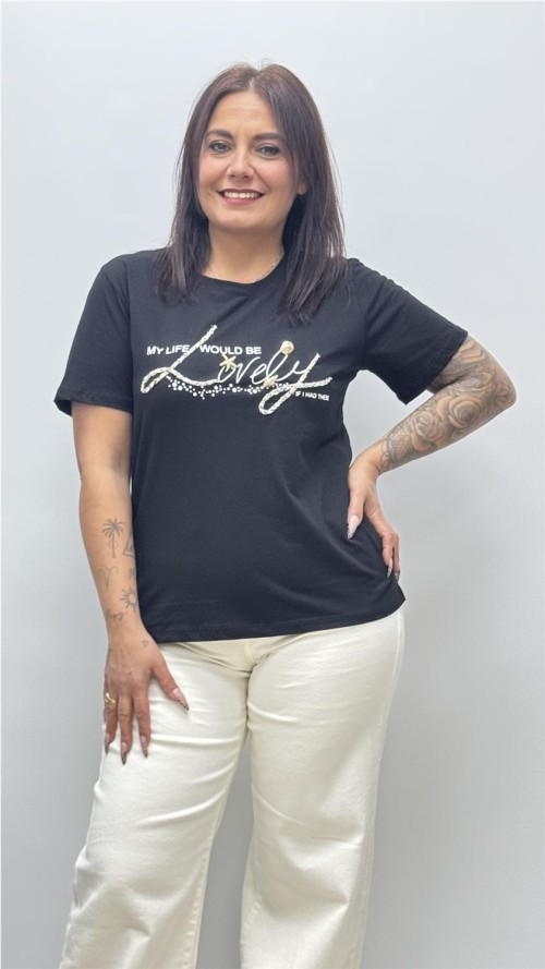 CAMISETA LOVELY NEGRO