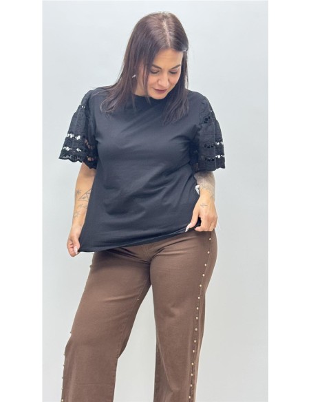 CAMISETA BAEZA NEGRO