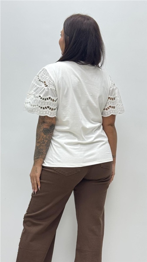 CAMISETA BAEZA BLANCO