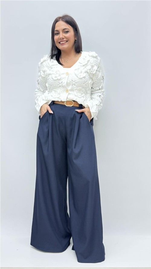 REBECA LOLYTA BLANCO