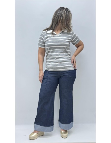 CAMISETA CUELLO RAYAS GRIS