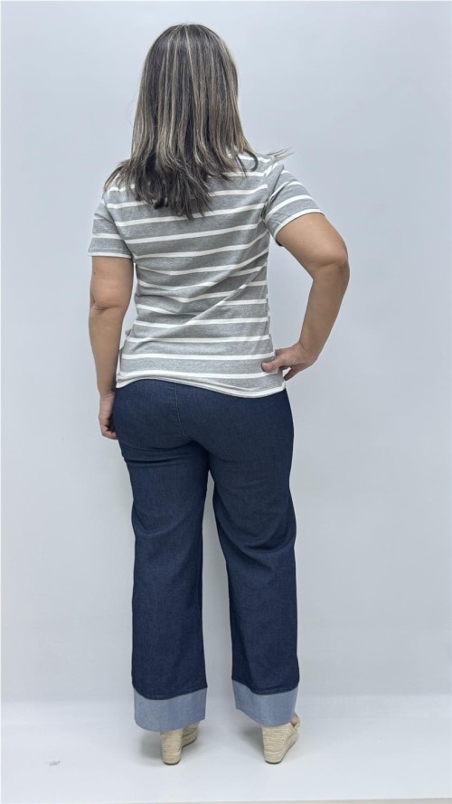 CAMISETA CUELLO RAYAS GRIS