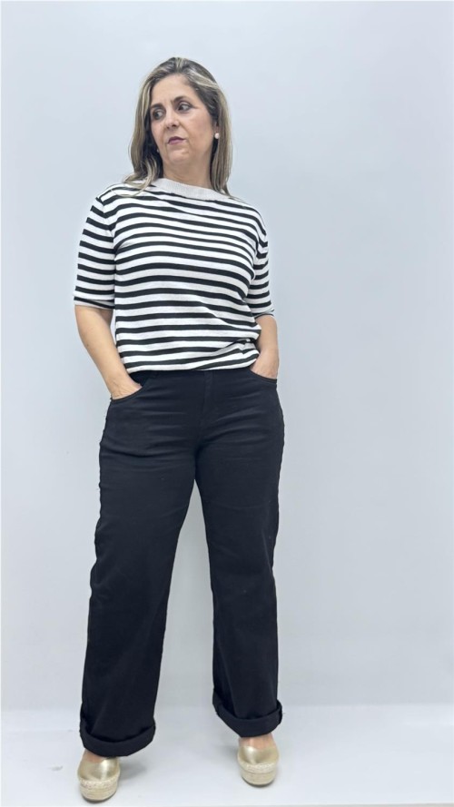 CAMISETA LAURA NEGRO