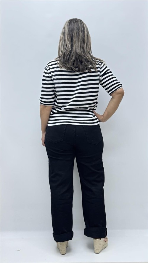 CAMISETA LAURA NEGRO