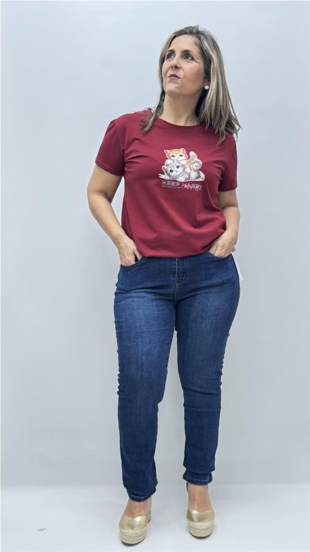 CAMISETA GATO BURDEOS 2