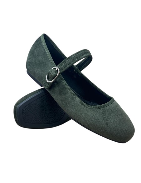 MANOLETINA SERRAJE KAKY