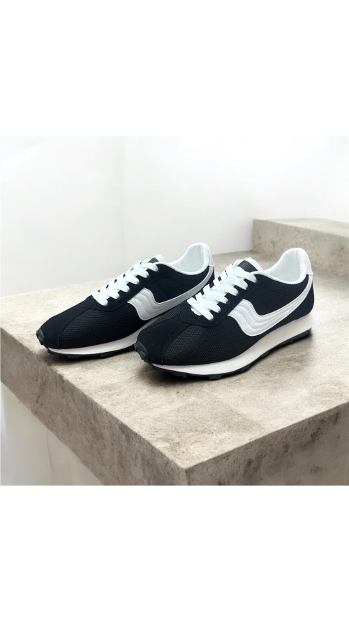 DEPORTIVA LINEA NEGRO