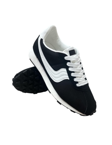 DEPORTIVA LINEA NEGRO