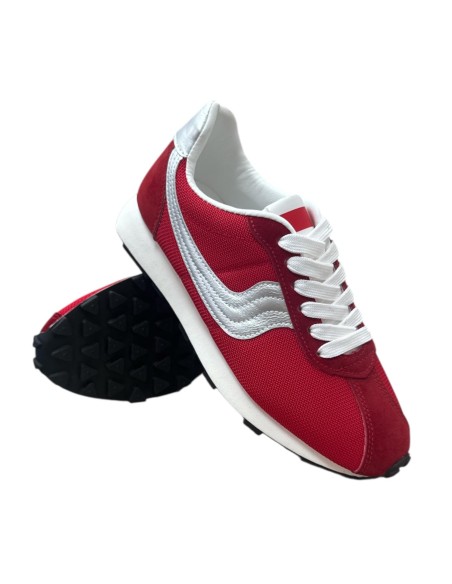 DEPORTIVA LINEA ROJO