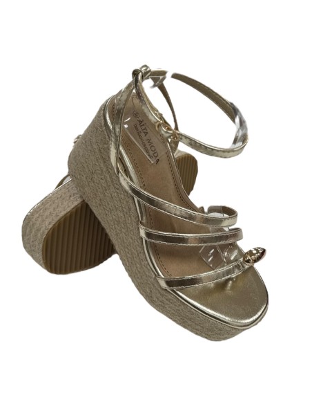 SANDALIA ESPARTO ADORNO METAL ORO