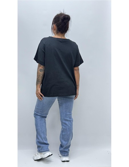 CAMISETA LUCIA NEGRO