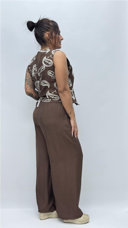 CONJUNTO ISLANTILLA MARRON