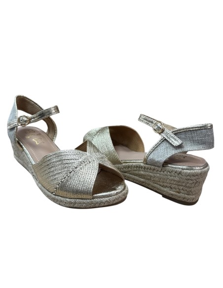 SANDALIA CUÑA METALIZADA ORO