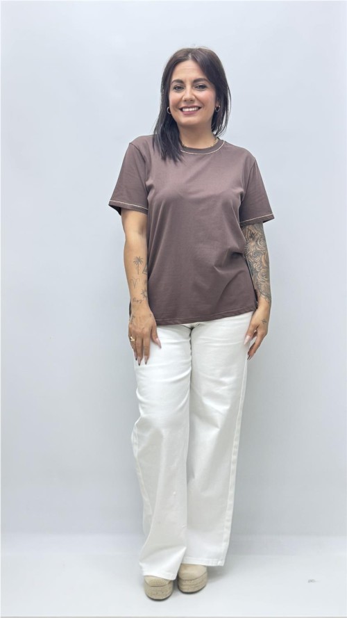 CAMISETA ADRIANA MARRON