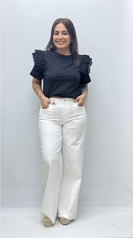 CAMISETA ANGELA NEGRO