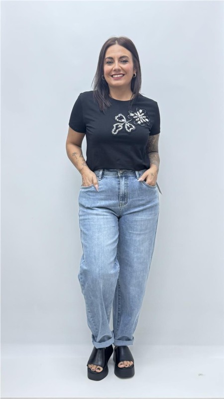 CAMISETA BRILLO NEGRO