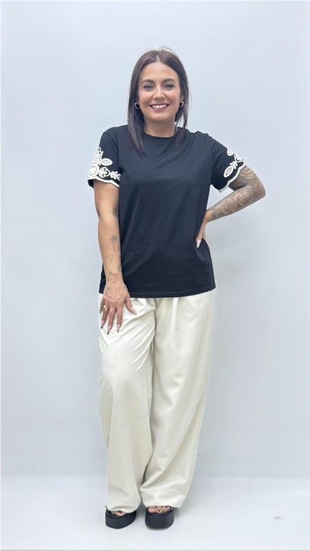 CAMISETA ACACIA NEGRO 2