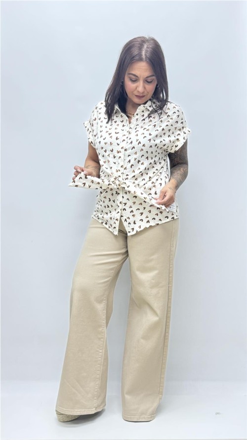 CAMISA CORAZON NUDO BEIG