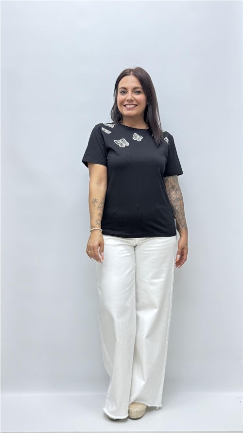CAMISETA MARIPOSA NEGRO