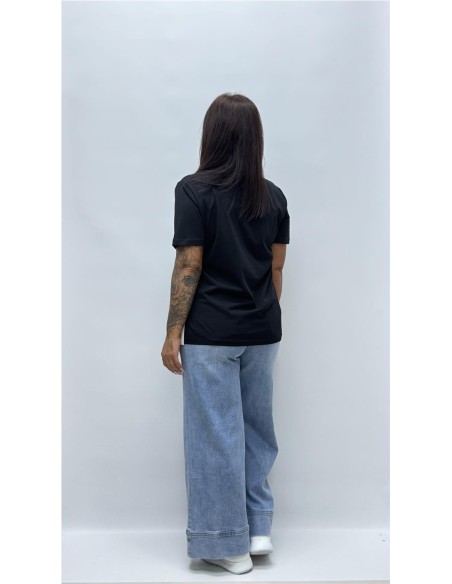 CAMISETA BASICA CUELLO REDONDO NEGRO