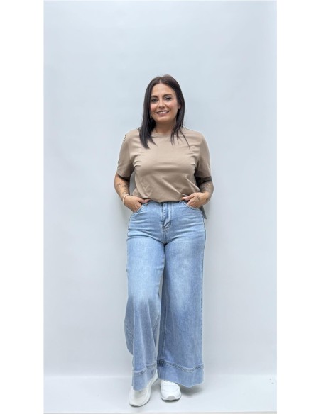 CAMISETA BASICA CUELLO REDONDO CAMEL