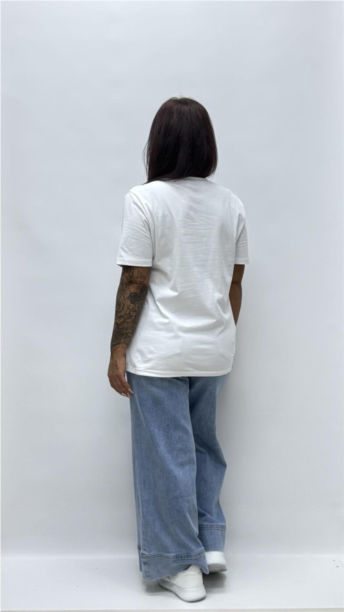 CAMISETA BASICA CUELLO REDONDO BLANCO