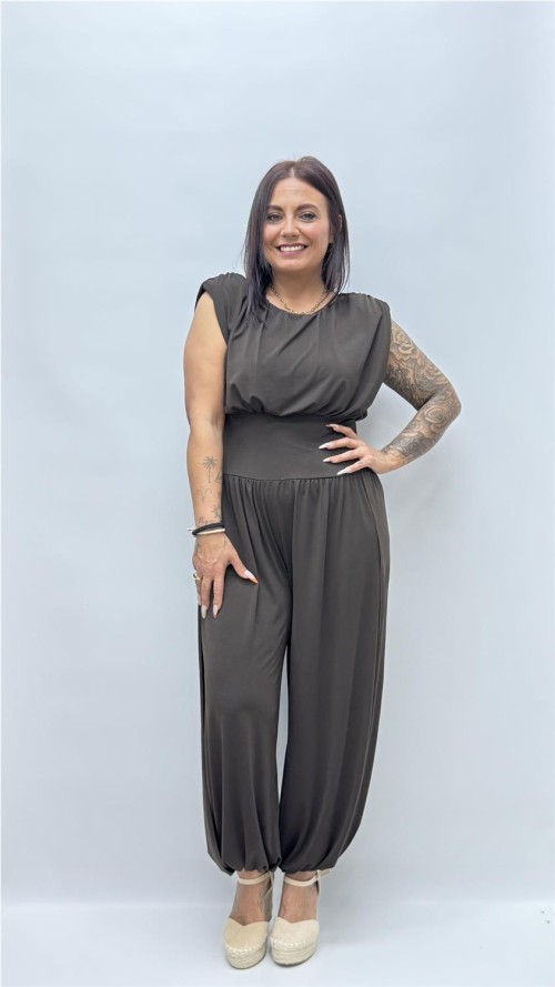 MONO ARIEL MARRON