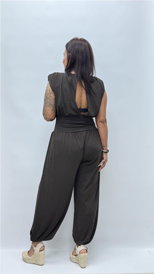 MONO ARIEL MARRON