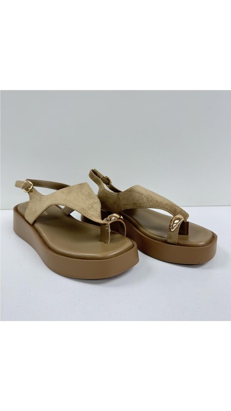 SANDALIA ADORNO DEDO TAUPE 2