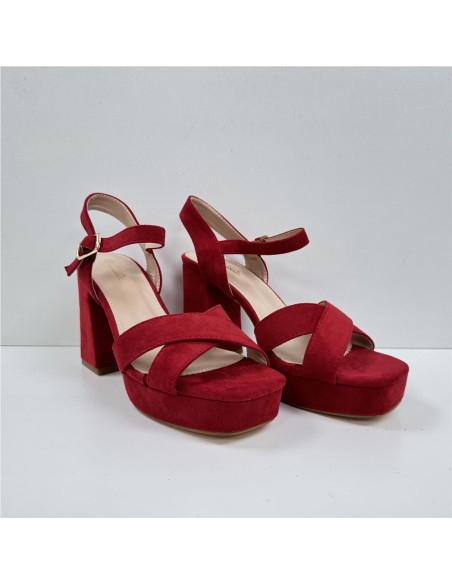 SANDALIA TIRAS CRUZADA ROJO