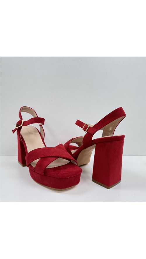 SANDALIA TIRAS CRUZADA ROJO