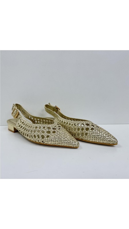 SANDALIA TRENZADA ORO 2