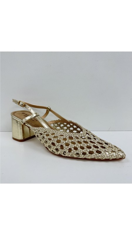 ZAPATO TIRAS TRENZADAS ORO
