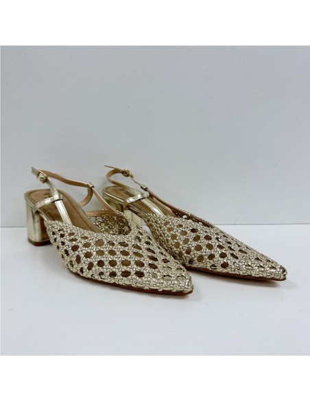 ZAPATO TIRAS TRENZADAS ORO