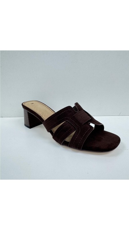 SANDALIA PALA ENTRELAZADA MARRON