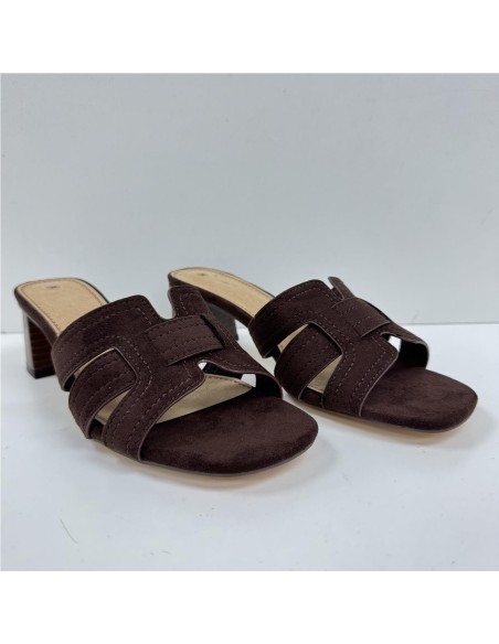 SANDALIA PALA ENTRELAZADA MARRON