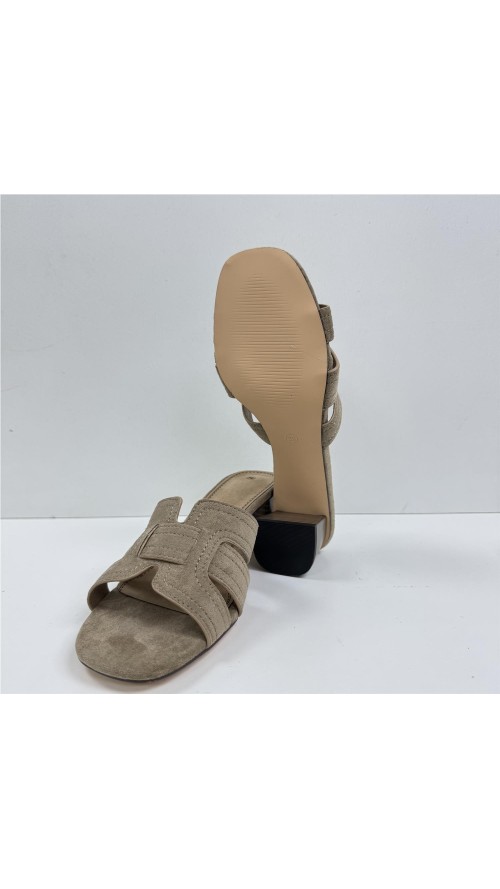 SANDALIA PALA ENTRELAZADA TAUPE