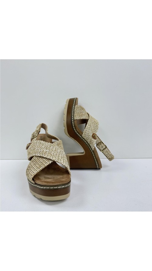 SANDALIA CRUZADA TACON MADERA BEIG