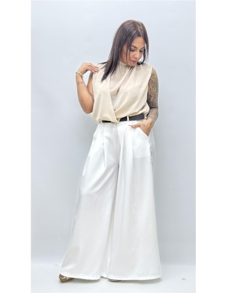 TOP LIDIA BEIG