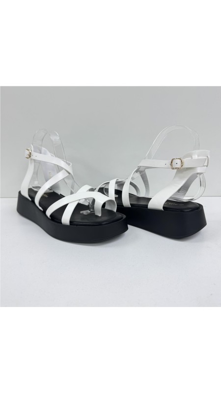 SANDALIA TIRAS HEBILLA LATERAL BLANCO 2