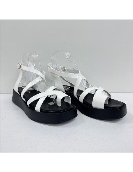 SANDALIA TIRAS HEBILLA LATERAL BLANCO