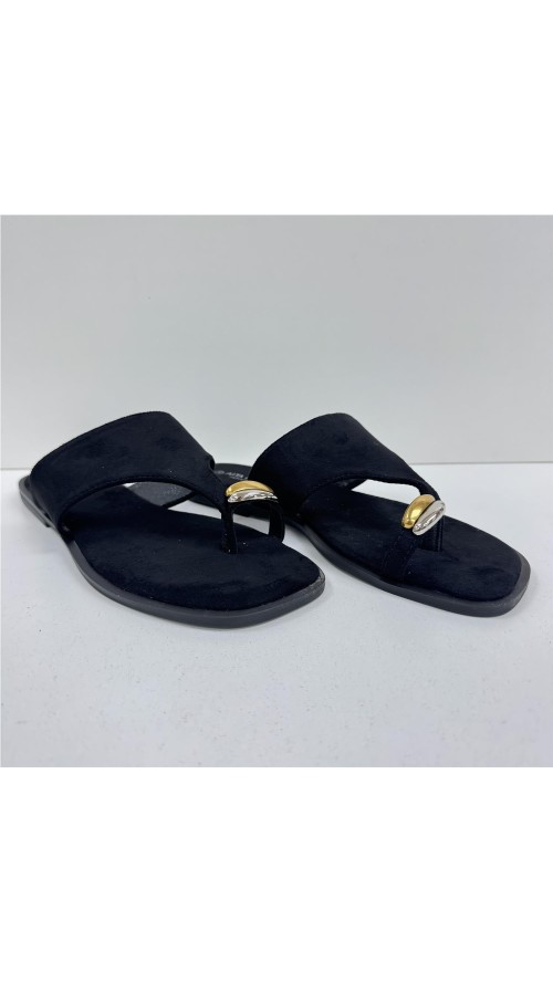 SANDALIA DEDO COLOR NEGRO