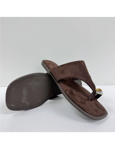 SANDALIA DEDO COLOR MARRON