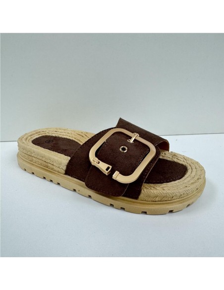 PLAYERA HEBILLA MARRON