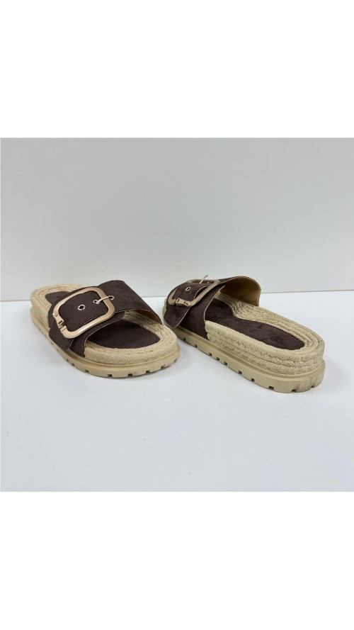 PLAYERA HEBILLA MARRON