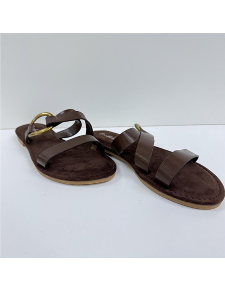 SANDALIA HEBILLA ADORNO LATERA MARRON