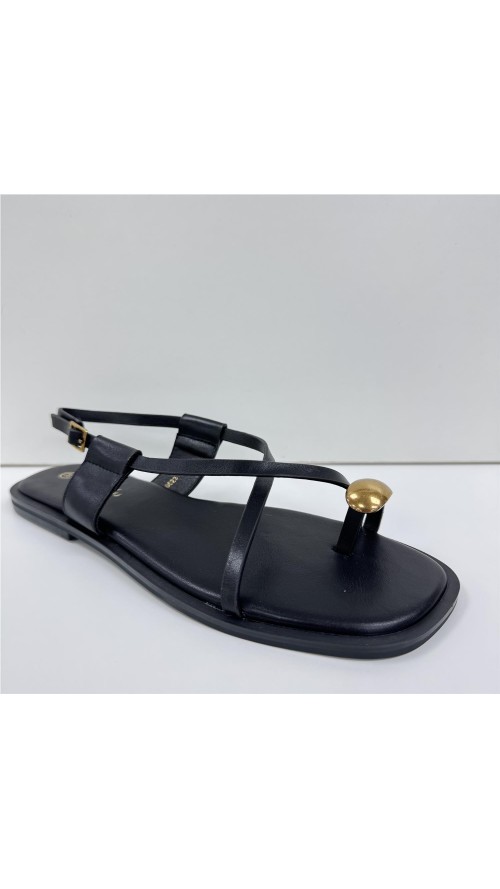 SANDALIA DEDO METAL NEGRO