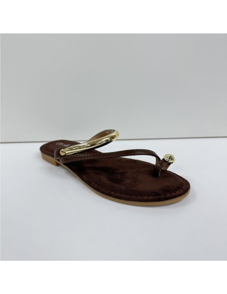 SANDALIA PLANA DETALLES ORO MARRON